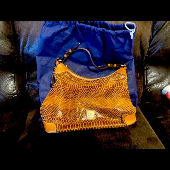 4 Dooney & Bourke Purses! Selling together:) - Picture 4 of 9